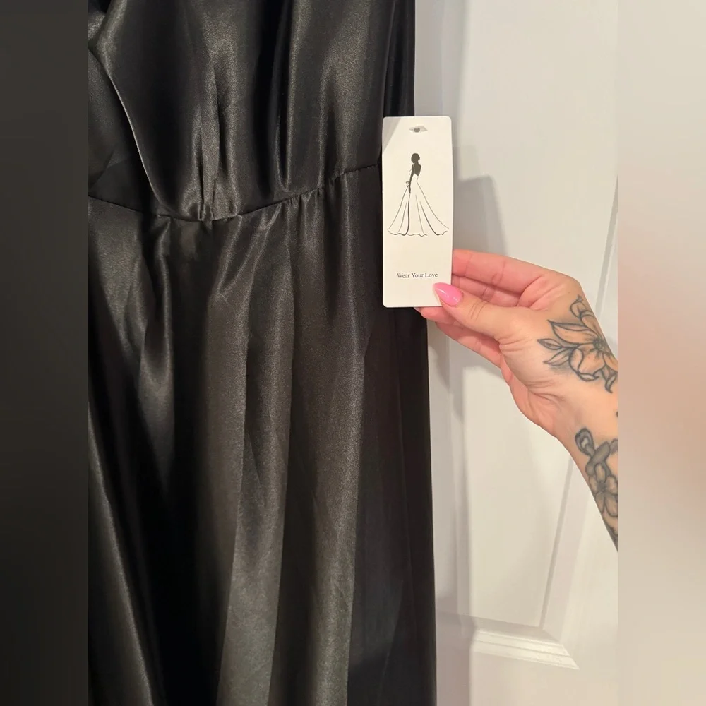 Black Satin Evening Formal Gown - Picture 4 of 6